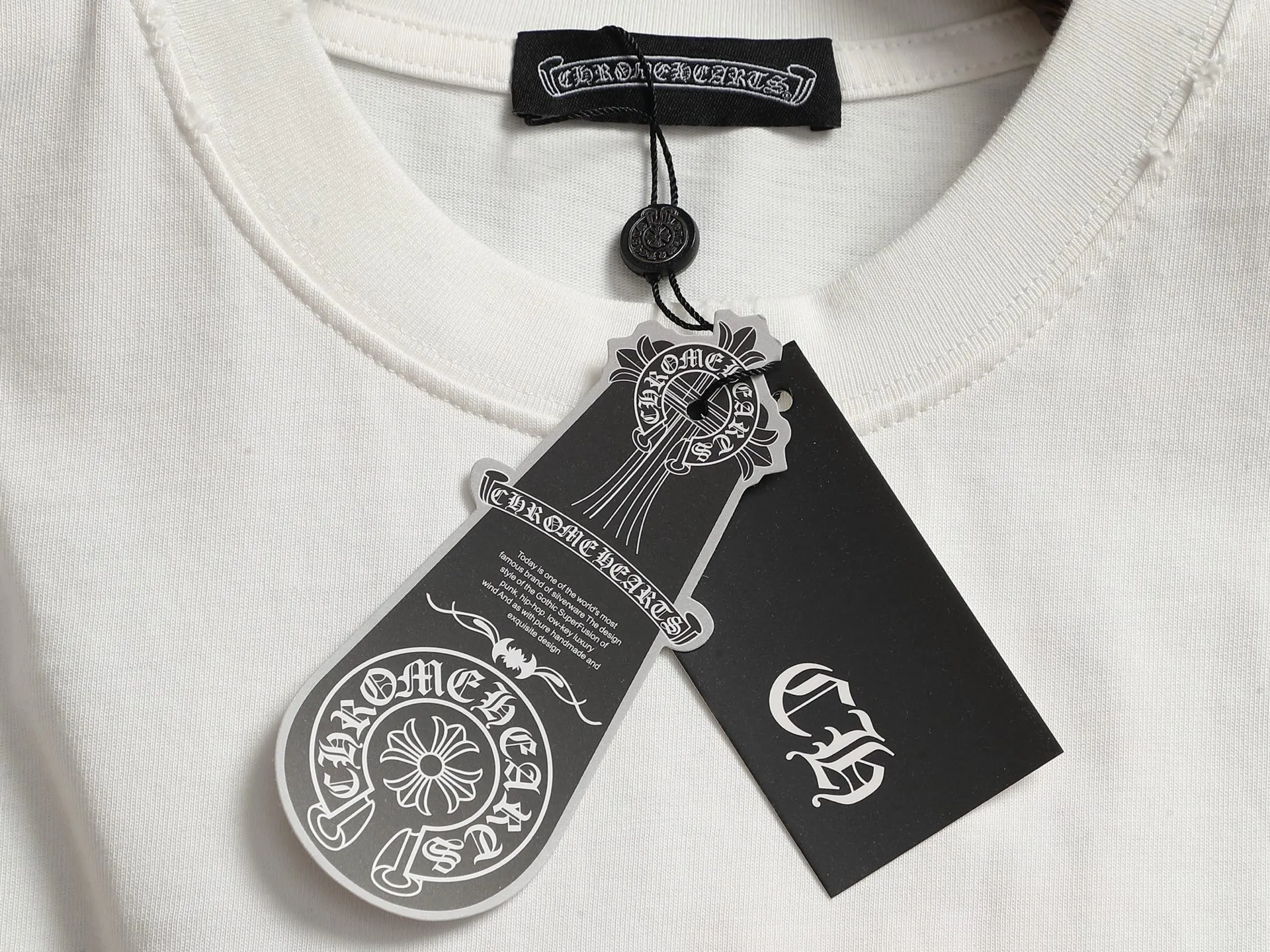𝗖𝗵𝗿𝗼𝗺𝗲 𝗛𝗲𝗮𝗿𝘁𝘀/ 2026 New Arrival Original T 👑 ！ ！ ✟ ！ 👍 ✂️Quality , ！ 。 ： ➕100% 。Authentic ➕ ➕3D ➕ ： ！ ！ Authentic ！ Same Style ！ ：White Black Size：S-XL